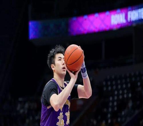 賽場(chǎng)直擊丨一劍封喉狹路相逢勇者勝