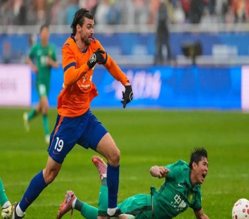 中超回到主場(chǎng)信心滿(mǎn)滿(mǎn)！4日晚對(duì)陣英博，泰山不想讓球迷失望