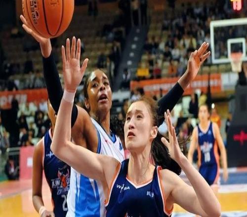 32歲女籃王牌爆發(fā)，狂轟24分，以下克上，宮魯鳴或拿她代替李夢