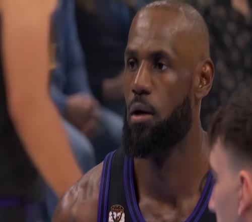 偽強(qiáng)隊(duì)東契奇打鐵，里夫斯艾頓失誤，湖人被衛(wèi)冕冠軍壓著打