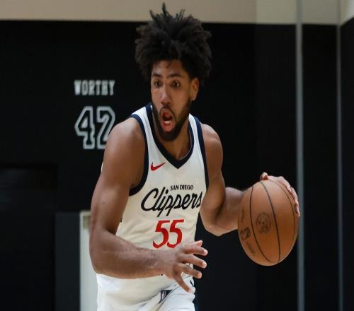 優(yōu)缺點(diǎn)都非常鮮明，快船會(huì)在下賽季留下這位內(nèi)線強(qiáng)力得分手嗎