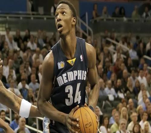 塔比特：他在NBA是“水货榜眼”但在祖国则是篮球先行者和偶像