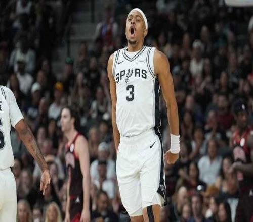 贏麻了！馬刺大將回應(yīng)最佳第六人呼聲：圣城球迷是真愛