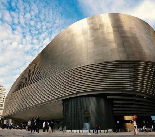 阿斯：伯纳乌球场已安装LED灯，对标安联球场打造特色灯光秀