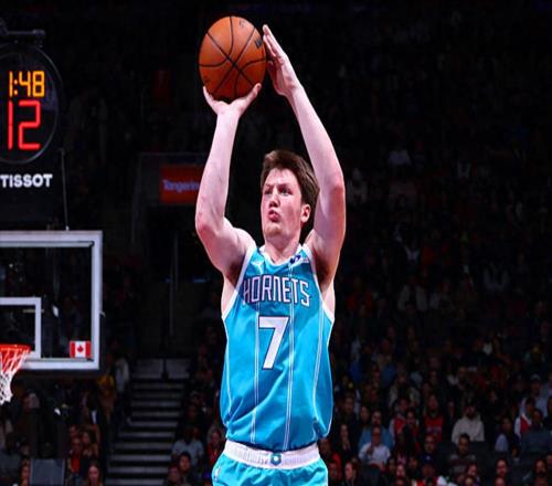 飚261記三分破紀錄，4號秀聯(lián)盟第一！率隊20分大勝助火箭鎖定前6