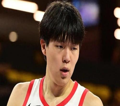 G聯(lián)賽季后賽：楊瀚森僅6+5+2帽躺贏混音黑七險勝船長進(jìn)次輪