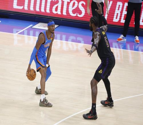 一場99118、一場96139，讓西部徹底亂套！火箭、森林狼左右為難