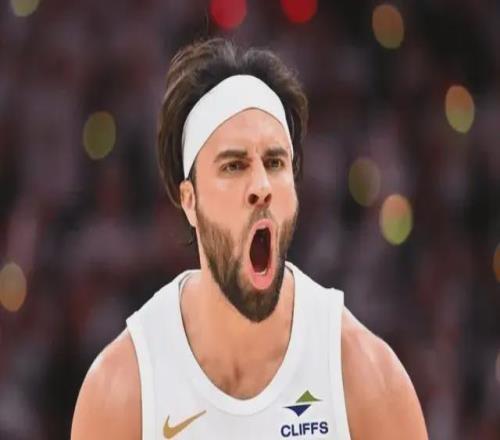 19+5+2！我們不該包夾哈登，科爾賽后懊惱發(fā)聲，斯特魯斯成受益者