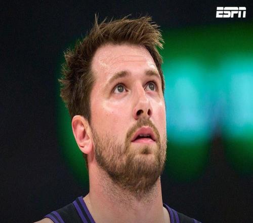 Shams：東契奇遭遇左腿筋二級拉傷，常規(guī)賽報銷