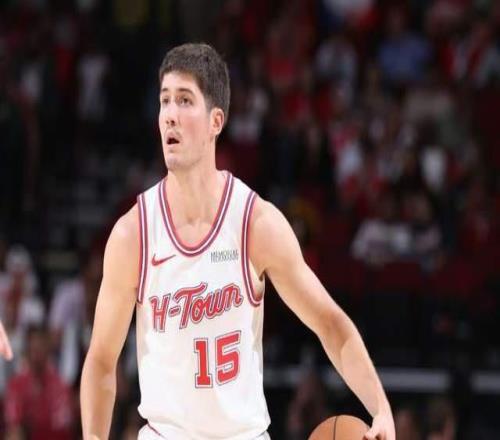 被棄用4場后出戰(zhàn)，火箭隊鋒線9分鐘7分阿門21+8穩(wěn)住前5避開掘金