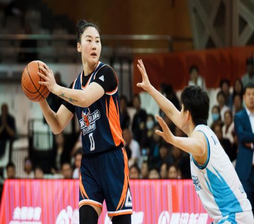 场均轰16+11！中国女篮31岁MVP闪耀季后赛：宫鲁鸣征召助攻王