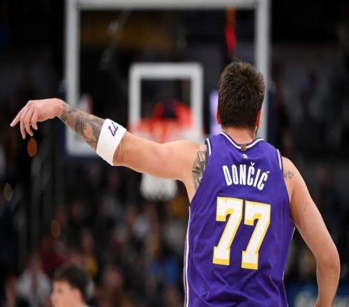 晴天霹靂！東契奇常規(guī)賽報(bào)銷??！