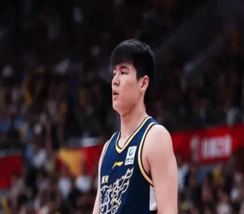 廣東10080輕取廣廈球員評價：6人優(yōu)秀，3人及格，3人低迷