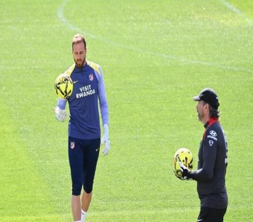 世體：奧布拉克不會在本周末出戰(zhàn)巴薩，將專注于下周歐冠復(fù)出