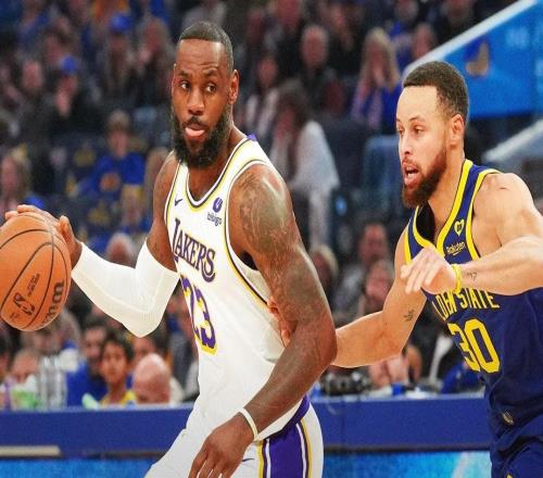 勇士隊(duì)在自由球員市場(chǎng)追逐勒布朗詹姆斯內(nèi)部人士淡化可能性