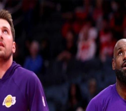 東契奇無限期休戰(zhàn)！湖人指望“全力詹”再現(xiàn)破局