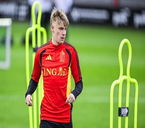 德天空：拜仁、藥廠、萊比錫有意德卡特，球員估價(jià)20002500萬(wàn)