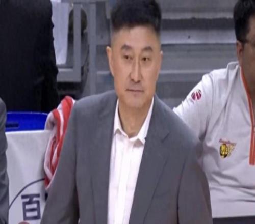 崔永熙11分廣東輕取廣廈，杜鋒指導(dǎo)完全有資格繼續(xù)傲嬌