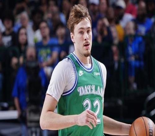 弗拉格生涯第二次單場(chǎng)斬獲45+與喬丹并列唯二新秀