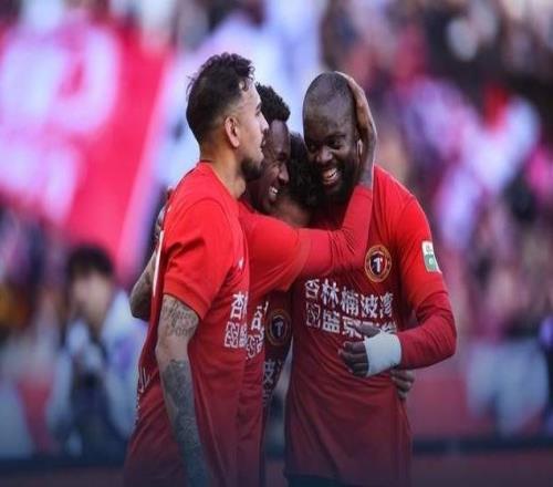 北京國安1比2不敵遼寧鐵人，四輪后積分還是負(fù)數(shù)，已告別聯(lián)賽冠軍