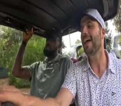 詹姆斯：職業(yè)生涯我從未賽季報(bào)銷(xiāo)，我隨時(shí)準(zhǔn)備為隊(duì)友提供幫助