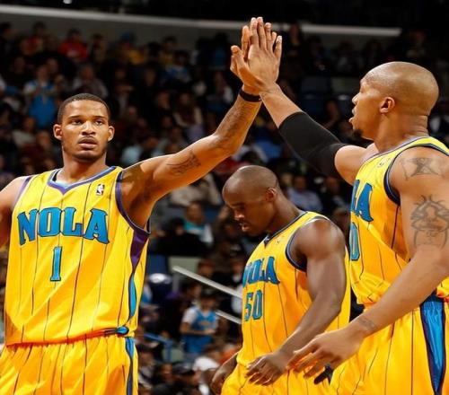 261記三分！20歲新秀炸翻聯(lián)盟，黃蜂隊(duì)史被他改寫了