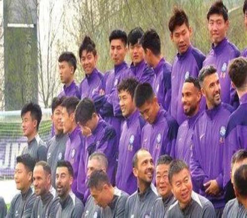 津門虎提士氣戰(zhàn)申花先“破荒”