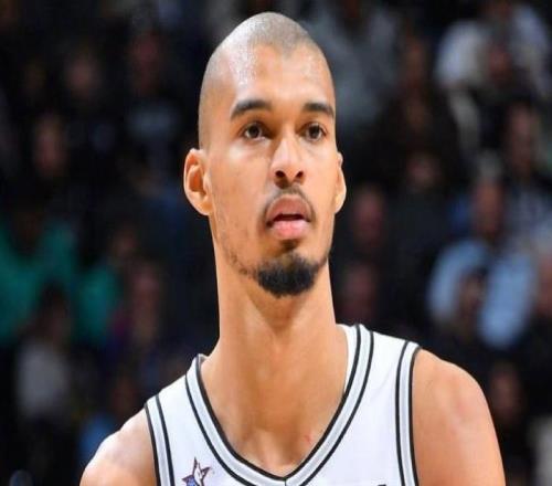 掘金8連勝加時終結(jié)馬刺11連勝文班34+18+7約基奇40+8+13