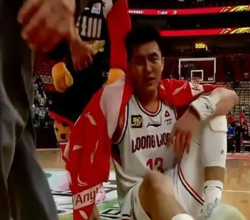 突發(fā)詐騙！難，郭艾倫太難了！2026年最慘球星誕生