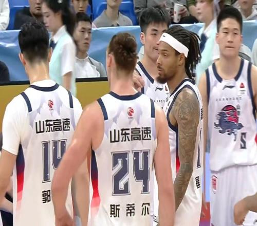 山东男篮30分惨败首负宁波，郭凯正负值30，珀塞尔16中2加5失误