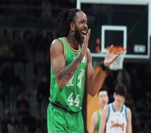 最終敲定！遼寧男籃正式官宣大外援加盟，取消爭議號碼注冊，球迷得意之人最終離隊