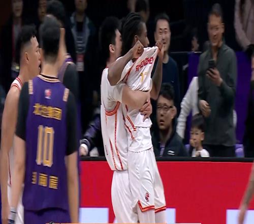 深圳逆天絕殺！山東嚴(yán)重翻車！312名一夜大變，廣東這下前3穩(wěn)了