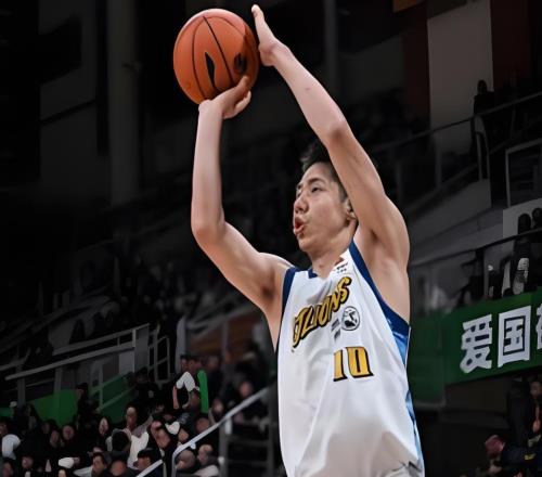 輸廣東20分！揪出1個(gè)表現(xiàn)最差之人，坑慘了廣廈隊(duì)