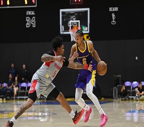 發(fā)展聯(lián)盟的表現(xiàn)依然比較一般，湖人很可能會放棄這位后場新星