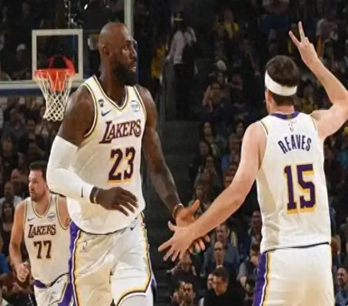 一場136134讓湖人坐立難安！兩核心報銷，詹姆斯接受現(xiàn)實太悲壯