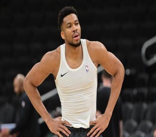 雄鹿回應(yīng)禁止字母哥出戰(zhàn)：他拒絕參加3v3對抗訓(xùn)練