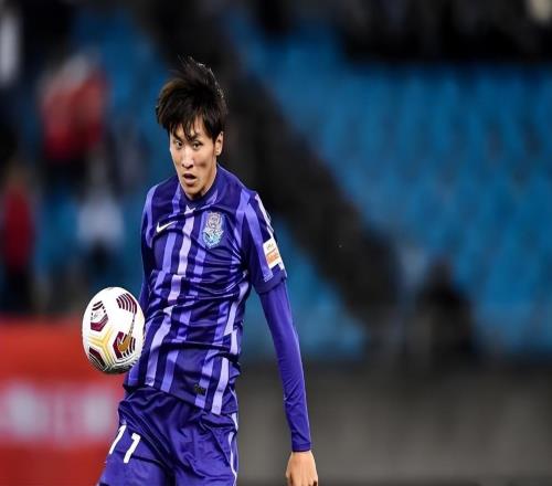 意外！他是津門虎現(xiàn)役球員中唯一資歷超過巴頓的前鋒，曾入選國足