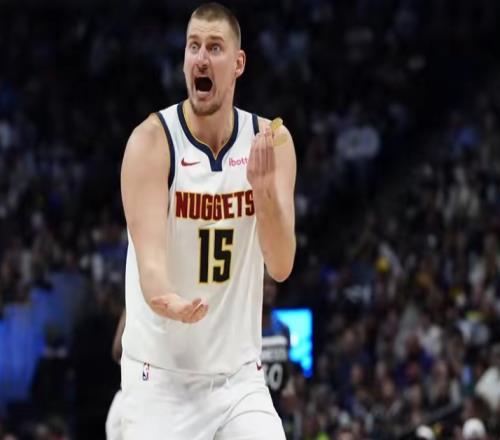 約基奇爆發(fā)！掘金136134險勝馬刺，穆雷砍15+4+10，布勞恩21+8+4