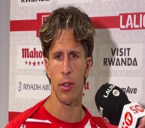 朱利亞諾：教練要求我多嘗試斜向內(nèi)切，踢球的時(shí)候我會(huì)聽他的