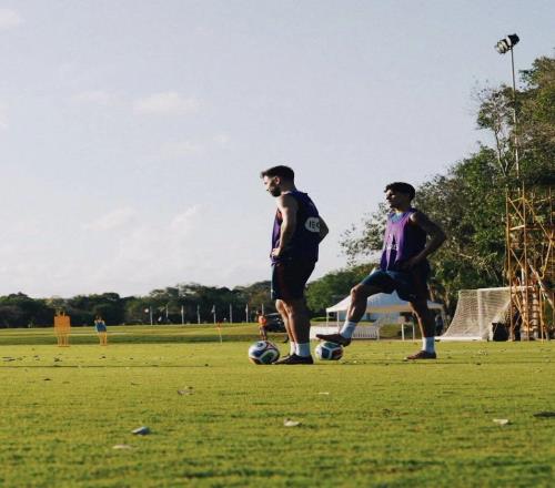 B費向曼聯(lián)推薦一人接班自己！降級也要賣6000萬，仍比帕爾默便宜