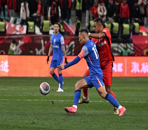 央視直播！上海德比+京蓉對(duì)決，上賽季四強(qiáng)本輪相遇，2隊(duì)仍是負(fù)分