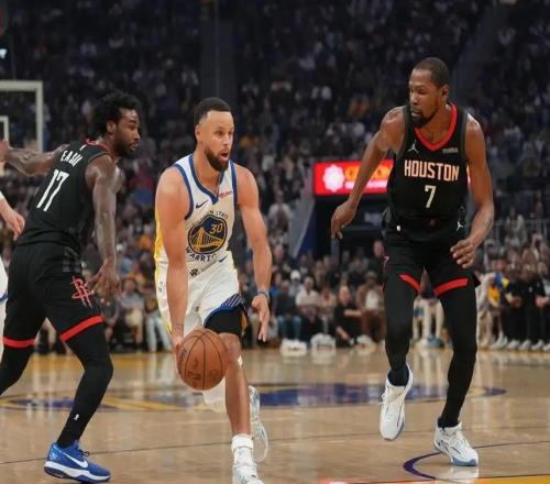 被征服！杜蘭特：庫里一登場比賽就變了，他的得分爆發(fā)力無人能及