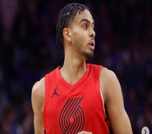 爆了！打出來了！33分10板10助4斷！開拓者快交易楊瀚森！