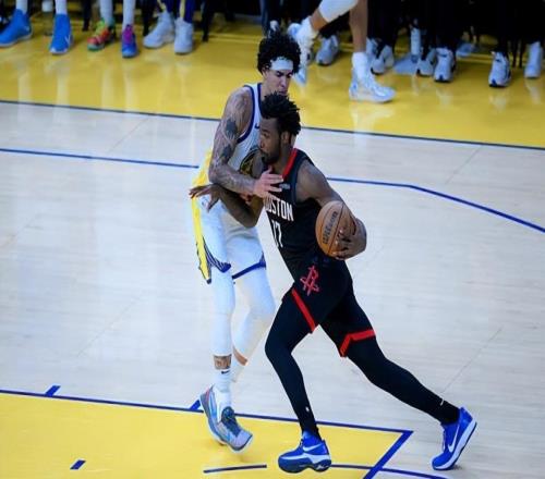 又一次打出了災(zāi)難級表現(xiàn)！火箭鋒線新星到底什么時候才能真正回暖