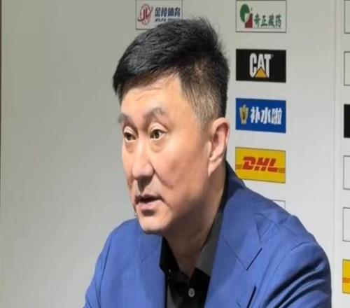 輸山東發布會！杜鋒直指雙外受傷影響輪換，徐杰寄語更主動擔責！