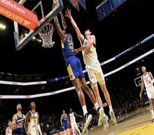 勇士官方：球隊(duì)已簽下中鋒查爾斯巴錫