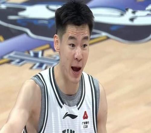 220逆轉，北京男籃兩連勝，后場雙核合砍62+15，周琦罰球10中6