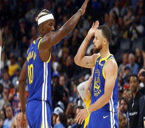 火箭轉(zhuǎn)型！5場(chǎng)皆30+助攻，豪取6連勝！4位持球核心，盤活全隊(duì)進(jìn)攻