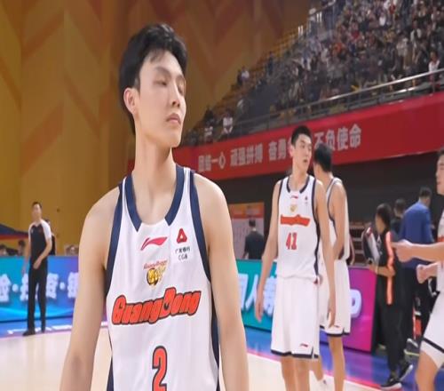 隨著廣東輸山東，北京逆轉(zhuǎn)同曦，廣廈結(jié)束2連敗，CBA最新排名如下