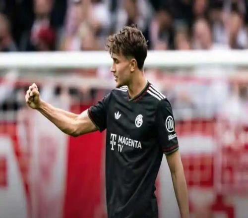 德甲第28輪綜述：拜仁讓二追三達成聯(lián)賽百球，多特兩球取勝仍落后9分